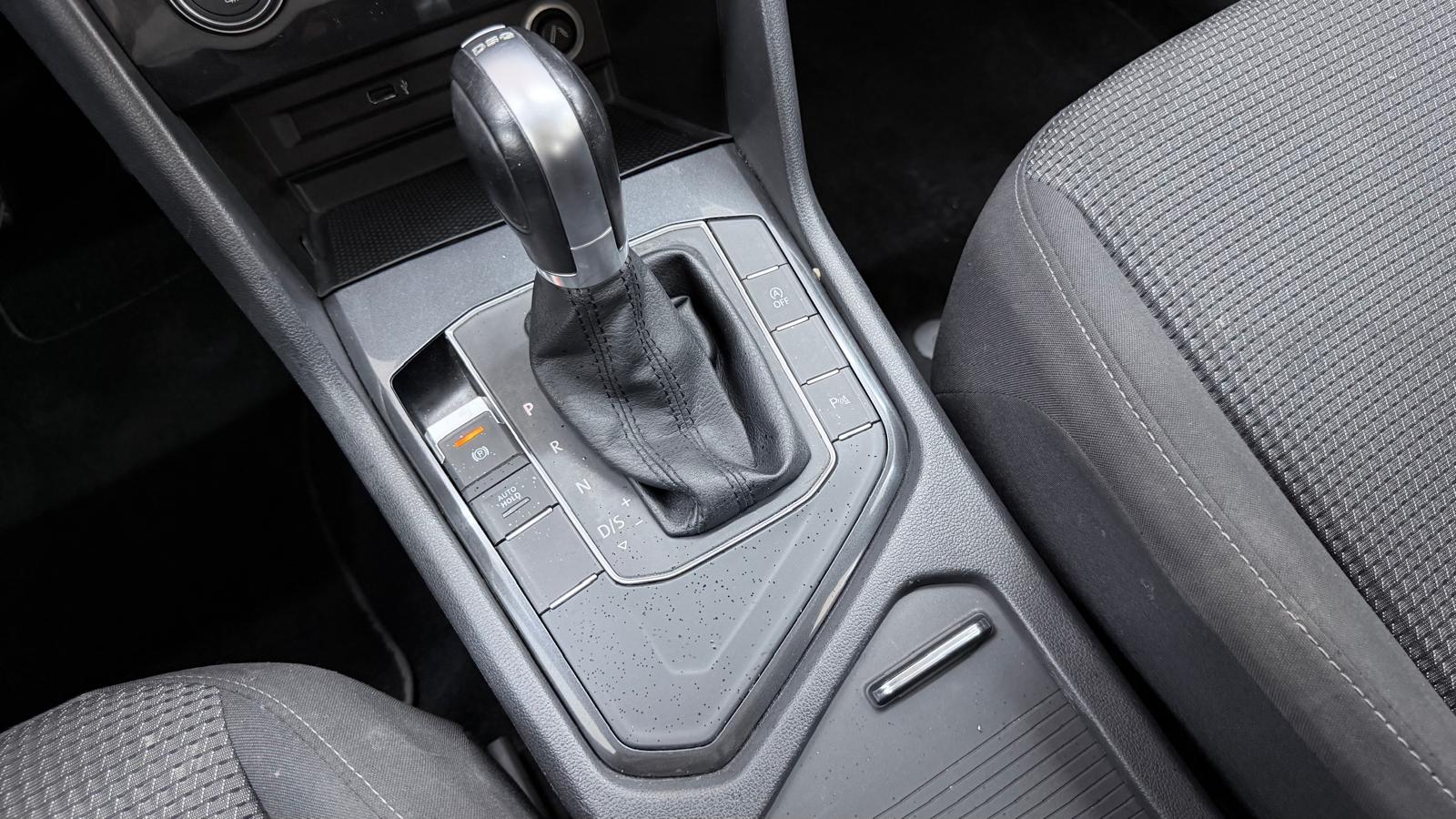 VOLKSWAGEN TIGUAN 22